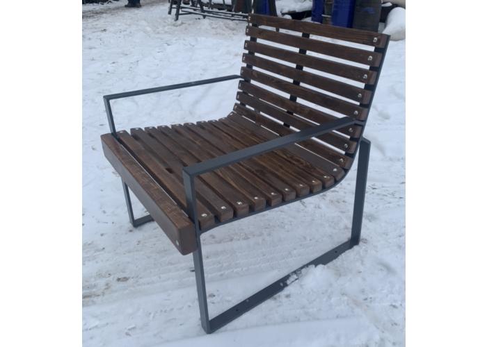 Металлическая скамейка 