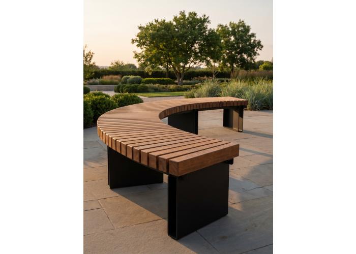 Металлическая скамейка 