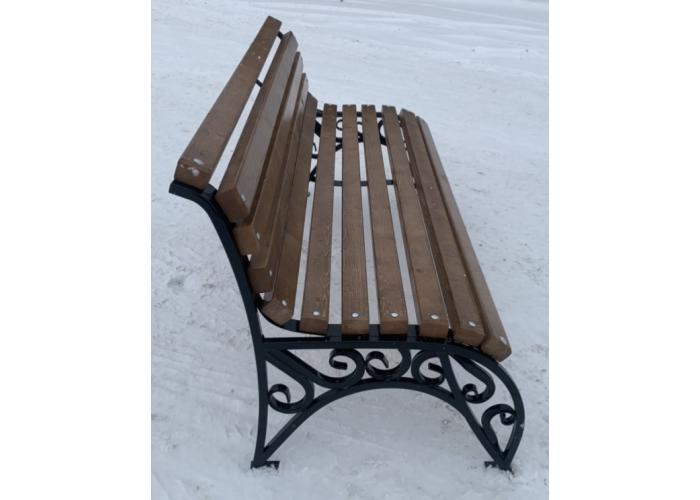 Металлическая скамейка 