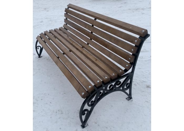 Металлическая скамейка 