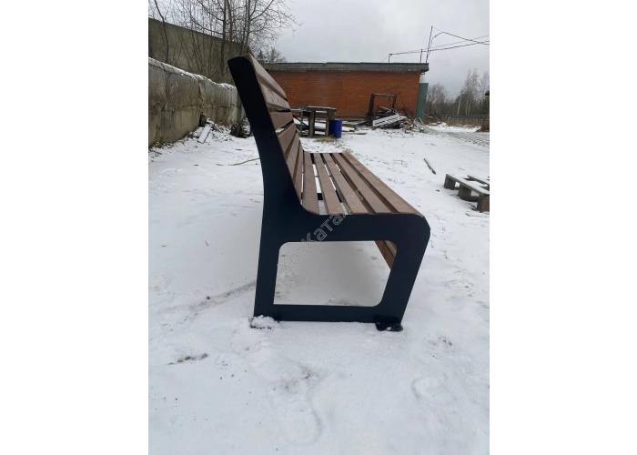 Металлическая скамейка 